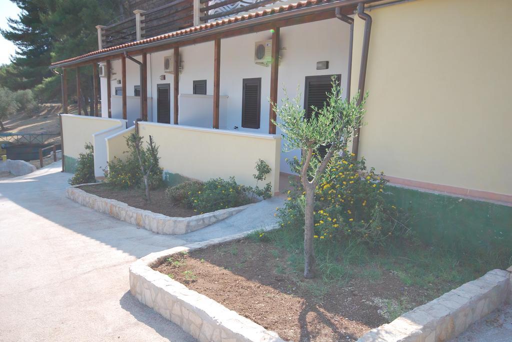 Villaggio Santo Stefano Vieste Szoba fotó